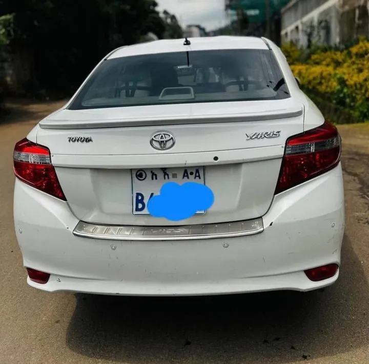 Toyota Yaris Sedan 2014 Automatic – photo 5