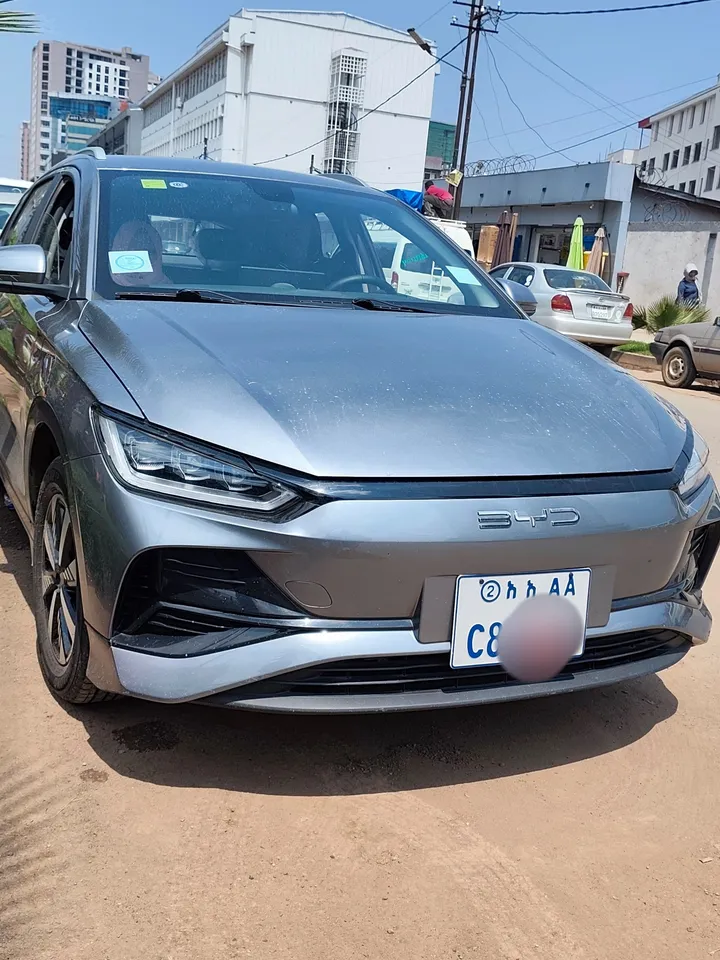 BYD E2 2025 Electric – photo 4
