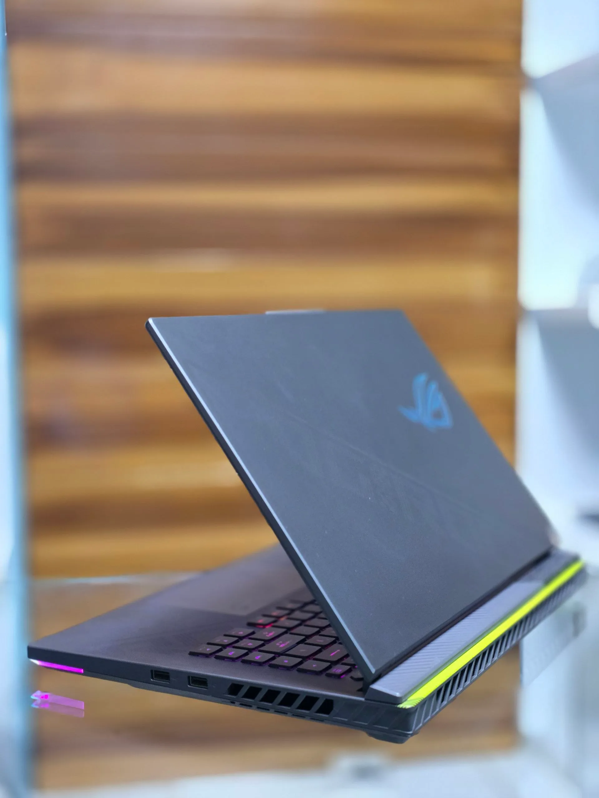 ASUS ROG Strix G16 i9 RTX 4060 – photo 4