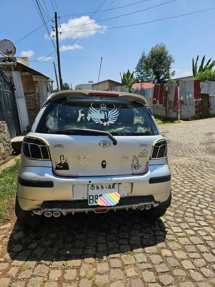 Toyota Vitz Yaris 2005 Manual – photo 5