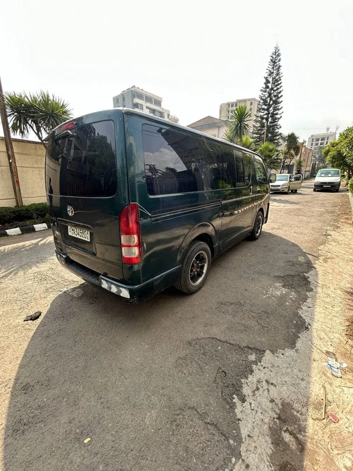 Toyota Hiace Abadula 2007 Automatic – photo 6