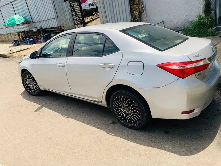 Toyota Corolla 2014 Automatic 1.6L – photo 4