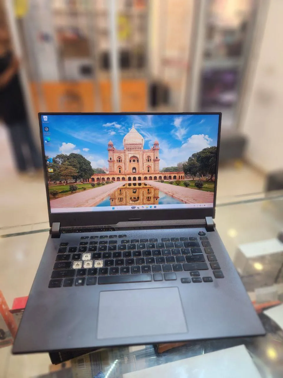 ASUS ROG Strix Ryzen 9 RTX 3060 Laptop – photo 4