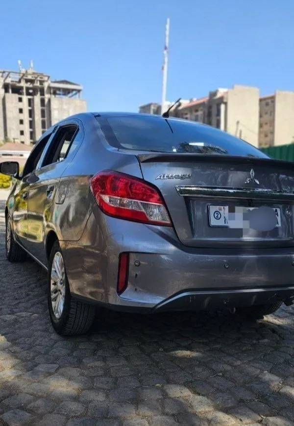 Mitsubishi Attrage 2022 Automatic – photo 4