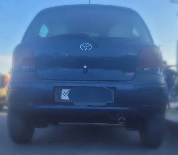 Toyota Vitz Yaris 2005 Manual – photo 4