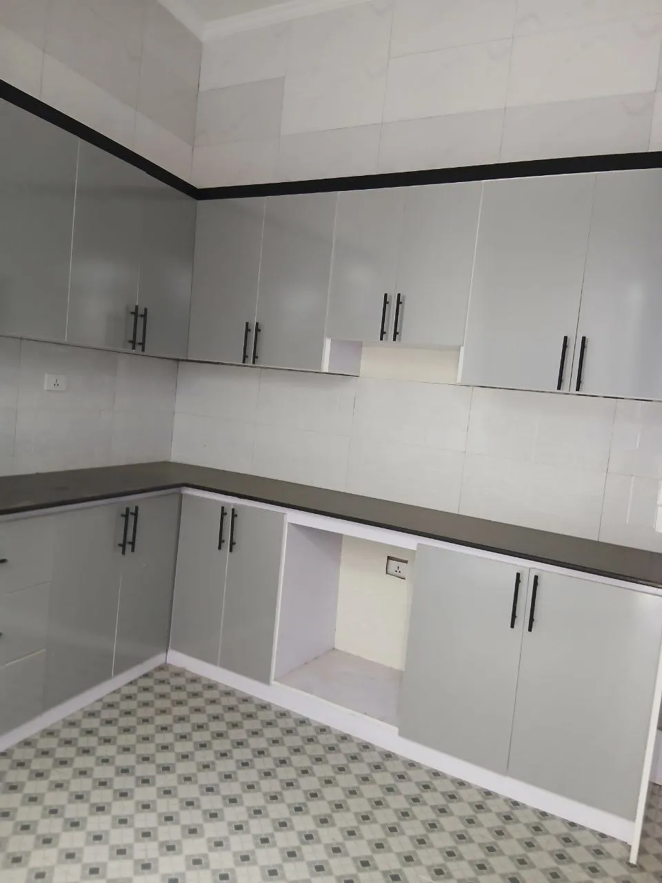 Modern Villa House Jackros Yerar – photo 4