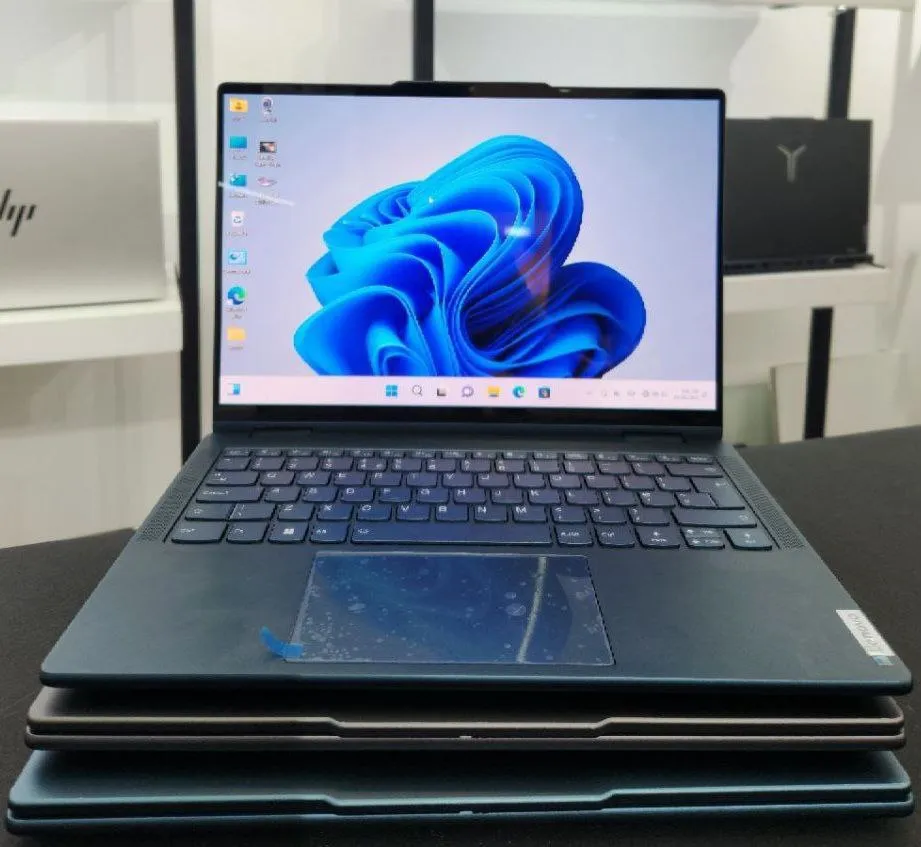 Lenovo Yoga Ultra 7 Laptop – photo 4