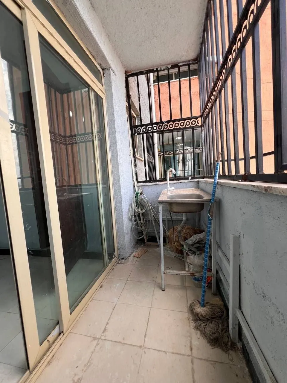 2 Bedroom Condominium Ayat 49 – photo 4