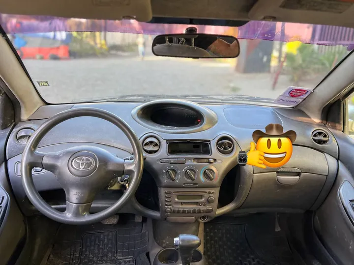 Toyota Vitz 2003 Automatic – photo 4