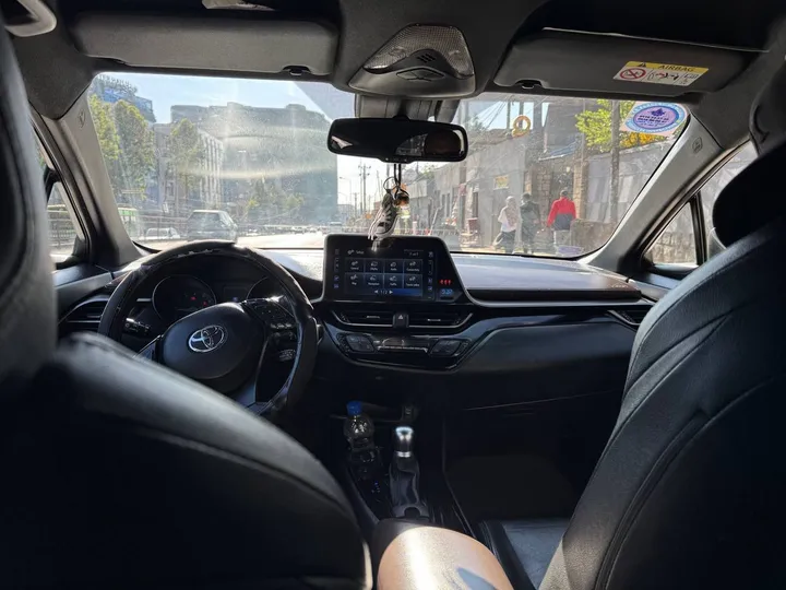 Toyota C-HR 2019 1.2T AWD – photo 3
