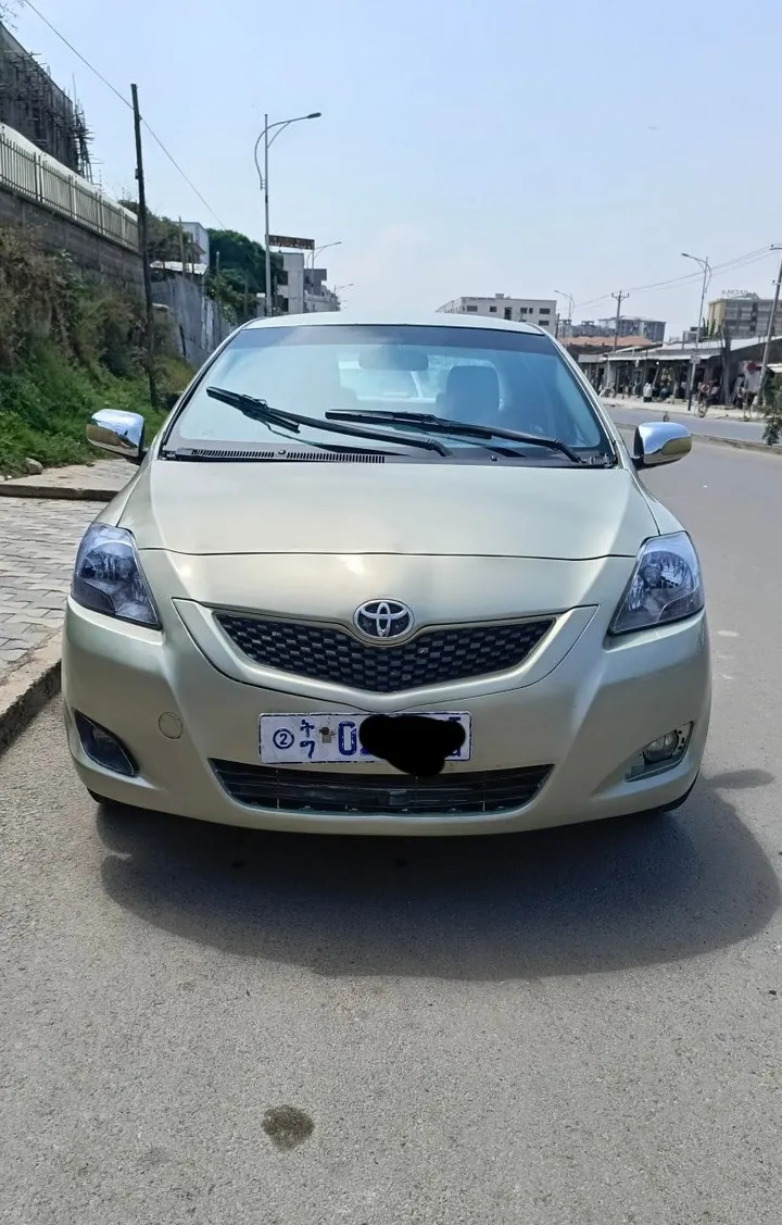 Toyota Yaris Belta 2007 – photo 3