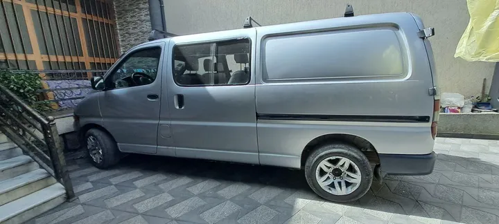Toyota 2LT Dolphin Van 2001 – photo 4
