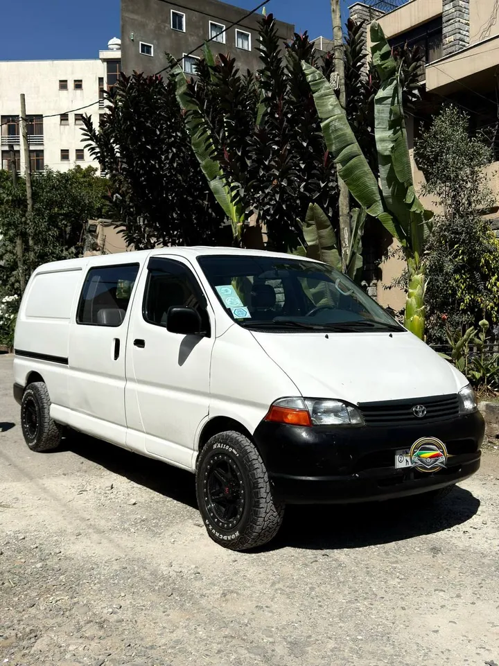 Toyota 2LT Diesel Van 2003 – photo 5