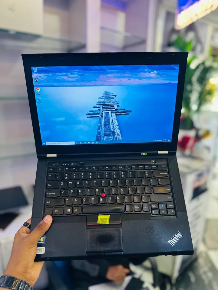 Lenovo ThinkPad T430 Laptop – photo 3