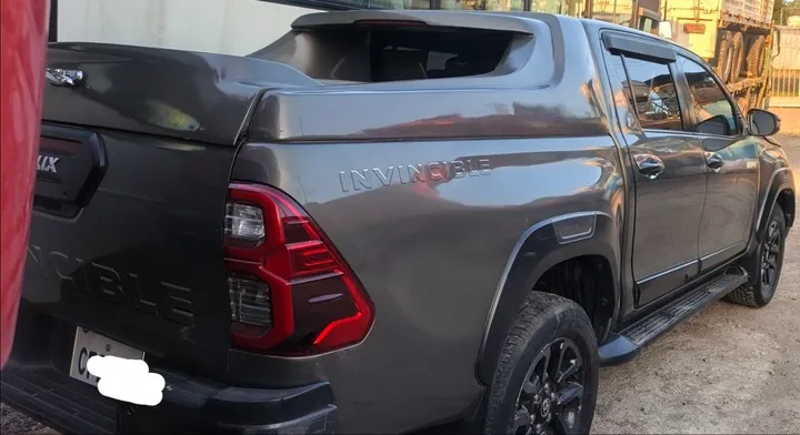 Toyota Hilux Invincible 2021 Diesel – photo 6