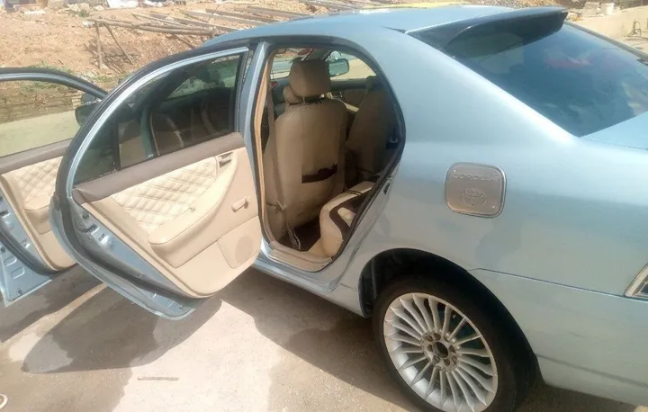 2005 Toyota Corolla Manual Sedan – photo 3