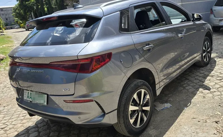 BYD E2 2025 Automatic Electric – photo 9