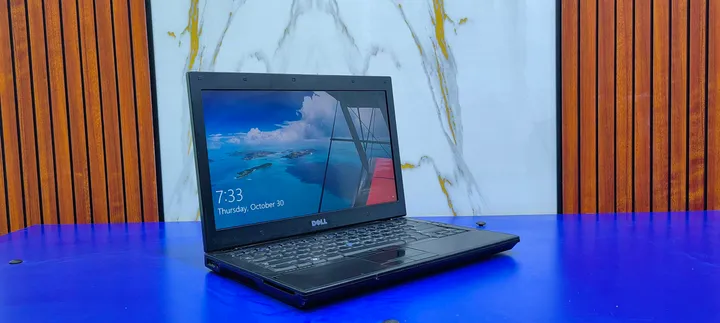 Dell Latitude i3 4GB 250GB Laptop – photo 4