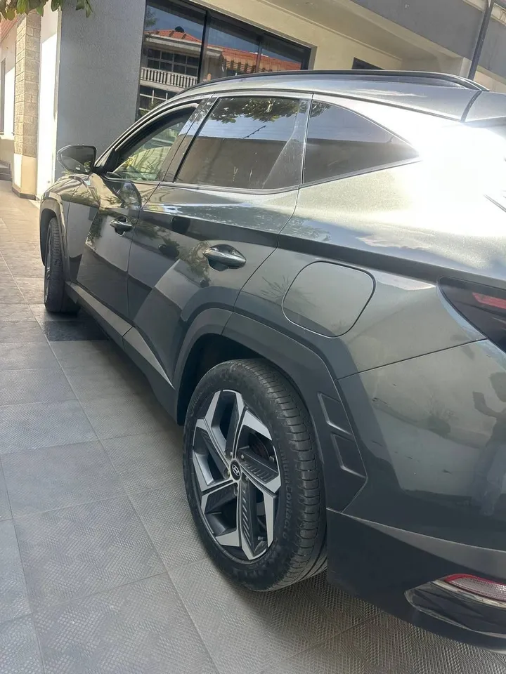 Hyundai Tucson 2022 SUV – photo 4