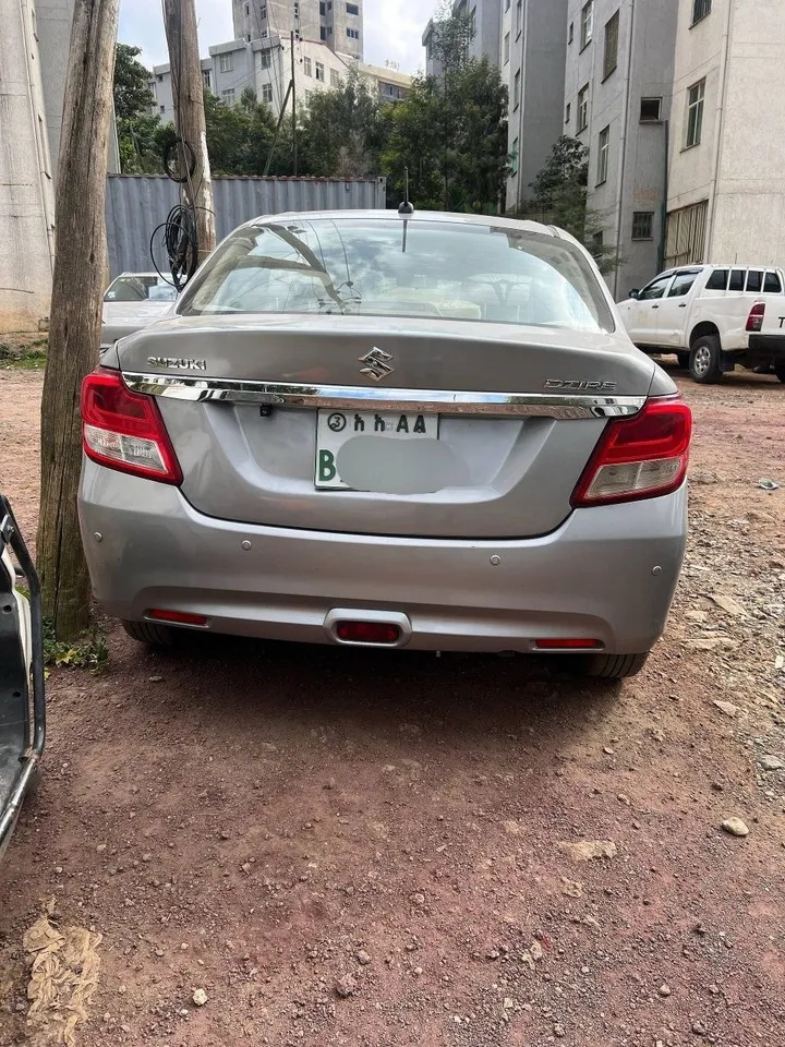 Suzuki Dzire 2020 Automatic Sedan – photo 4