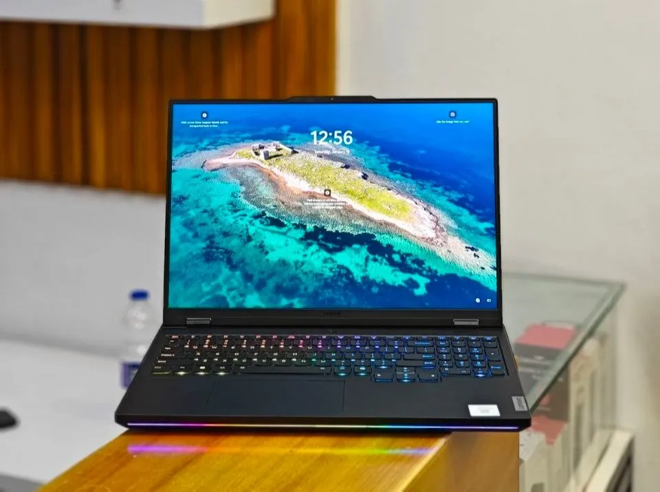 Lenovo Legion Pro 7 i9 RTX 4090 – photo 4