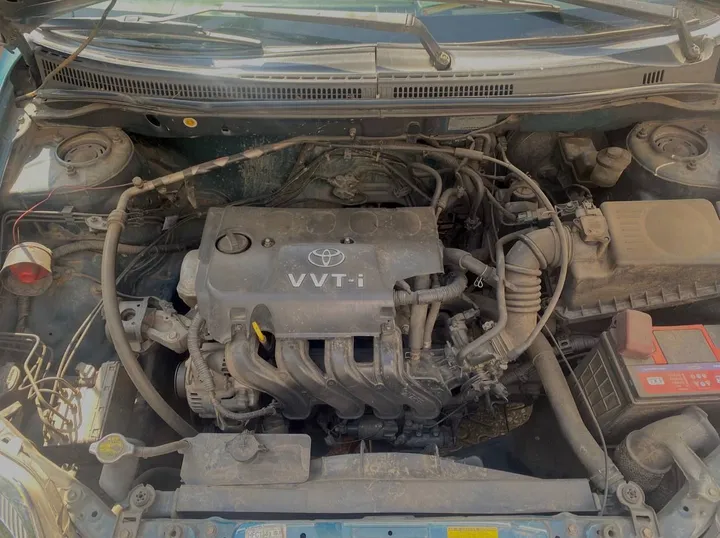 Toyota Corolla 2003 Manual – photo 4