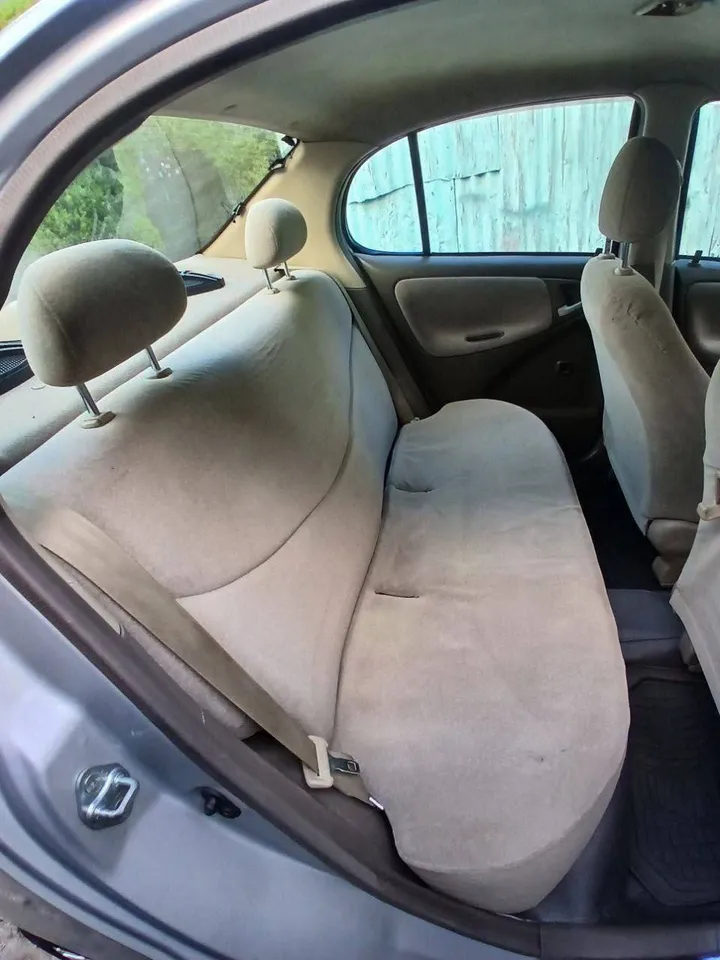 Toyota Platz 2003 Automatic – photo 5