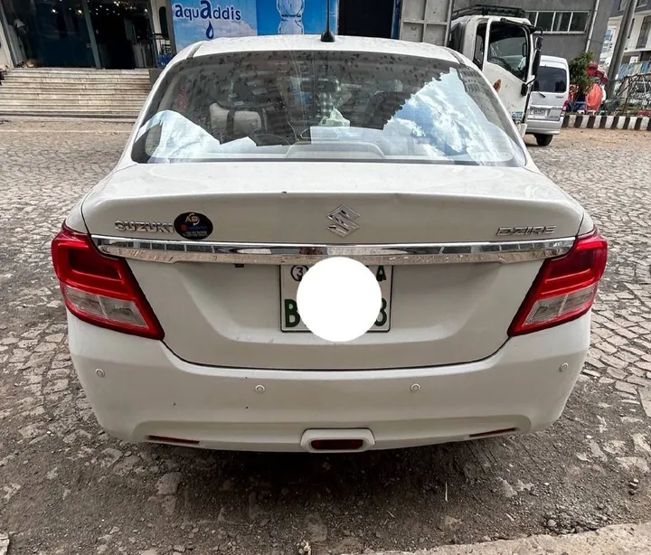 Suzuki Dzire 2021 Automatic – photo 4