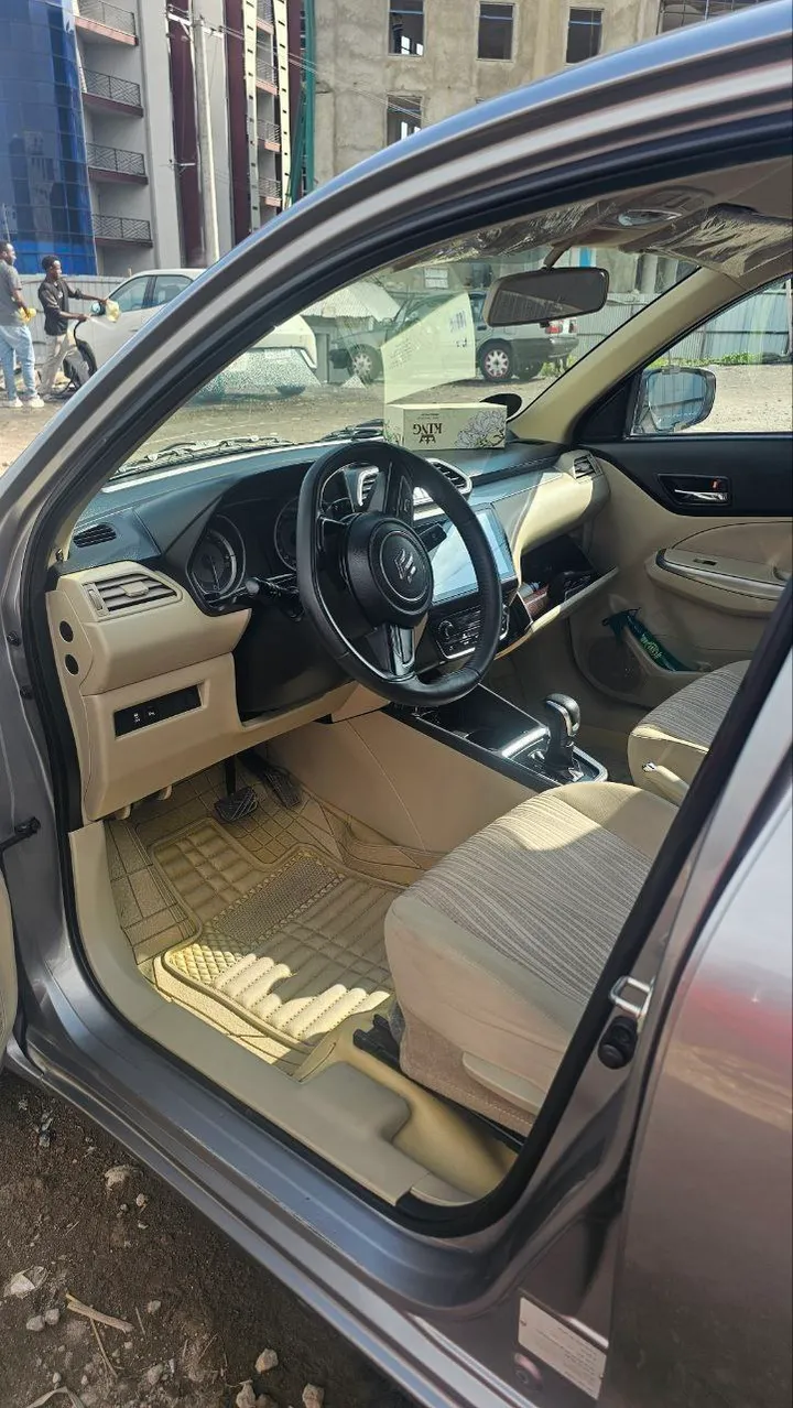Suzuki Dzire 2022 Automatic – photo 3