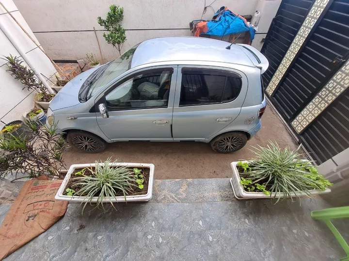 Toyota Vitz 2004 Automatic – photo 3