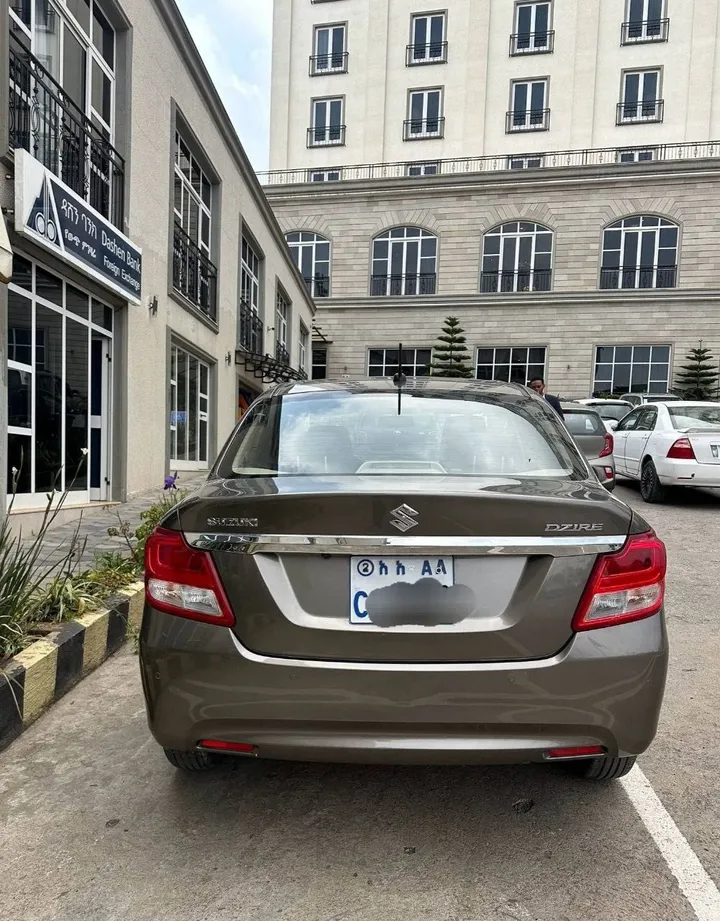 Suzuki Dzire 2022 Full Option – photo 3