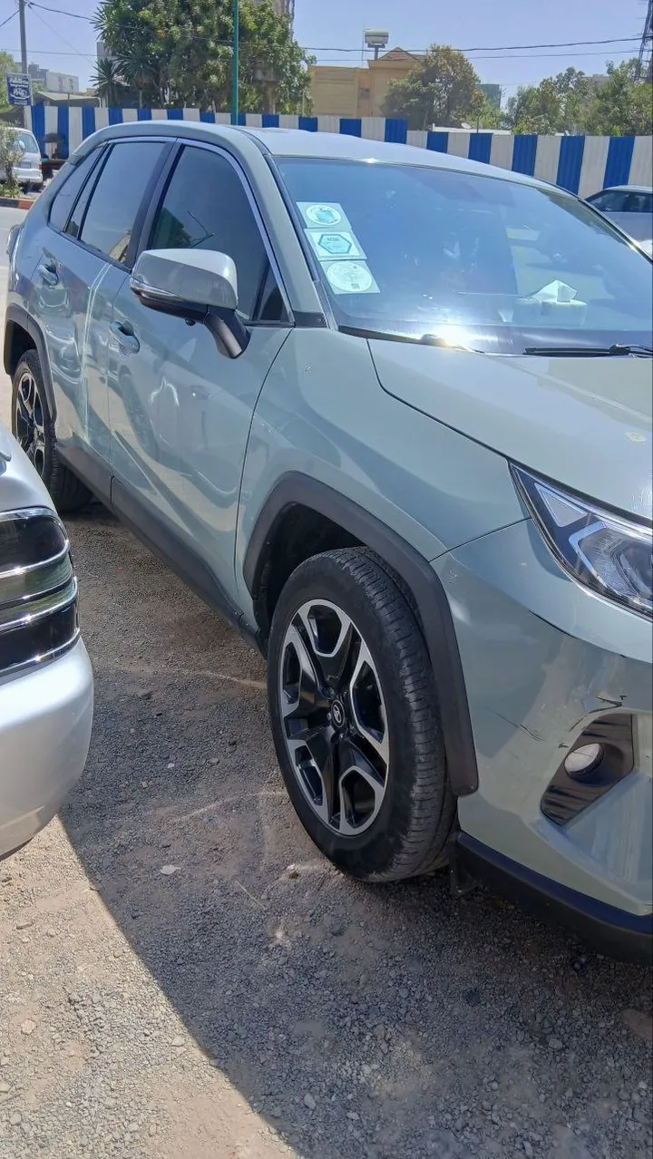 Toyota RAV4 2021 Automatic 2.0L – photo 4