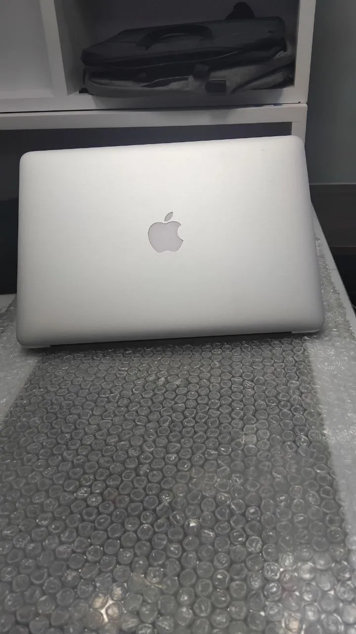 Apple MacBook Air 2017 i5 – photo 3