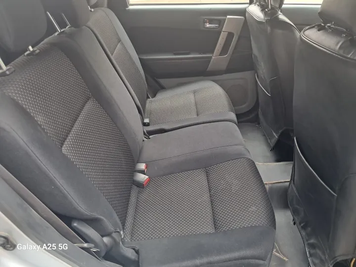 Daihatsu Terios 2010 Manual – photo 3