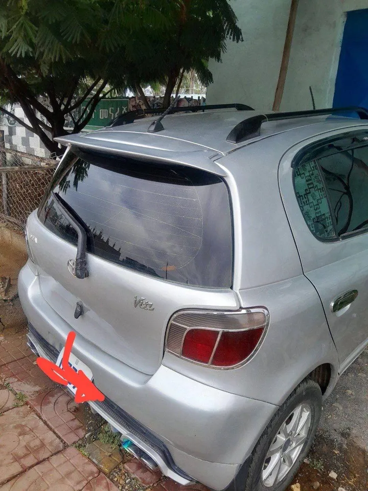 Toyota Vitz 2001 Automatic – photo 4