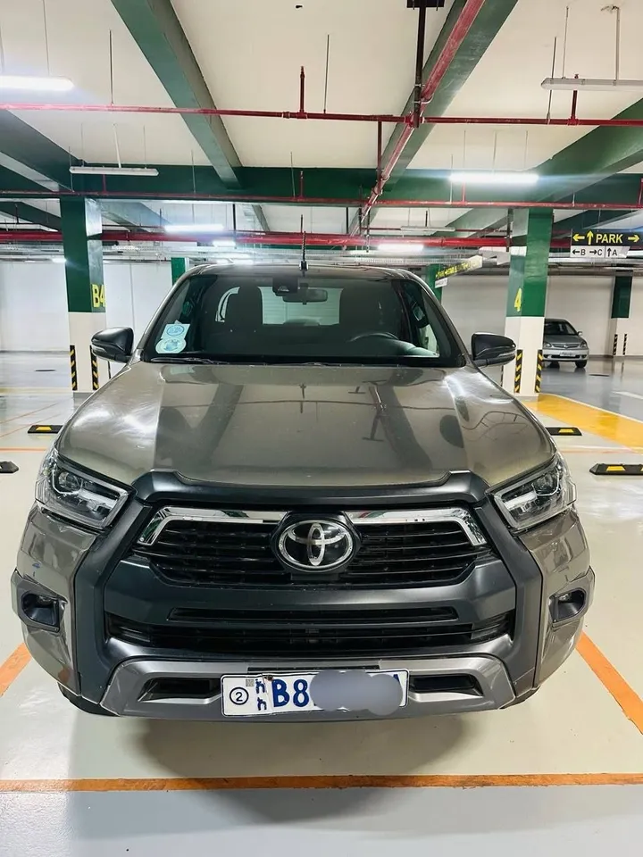 Toyota Hilux Invincible 2021 – photo 6