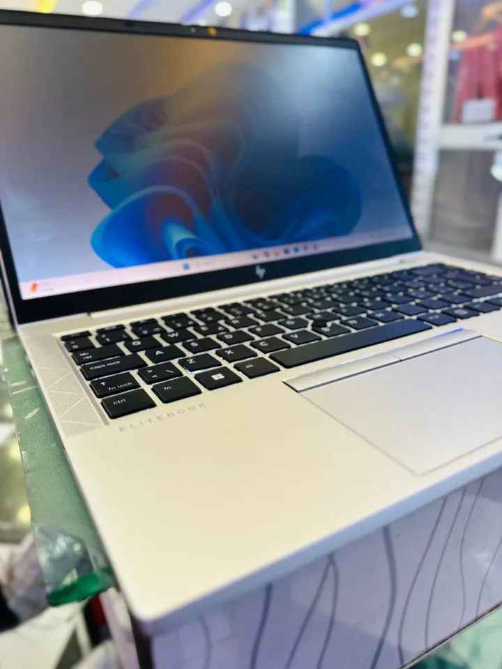 HP EliteBook 840 G8 Laptop – photo 5