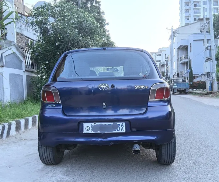 Toyota Vitz Yaris 2000 Manual – photo 3