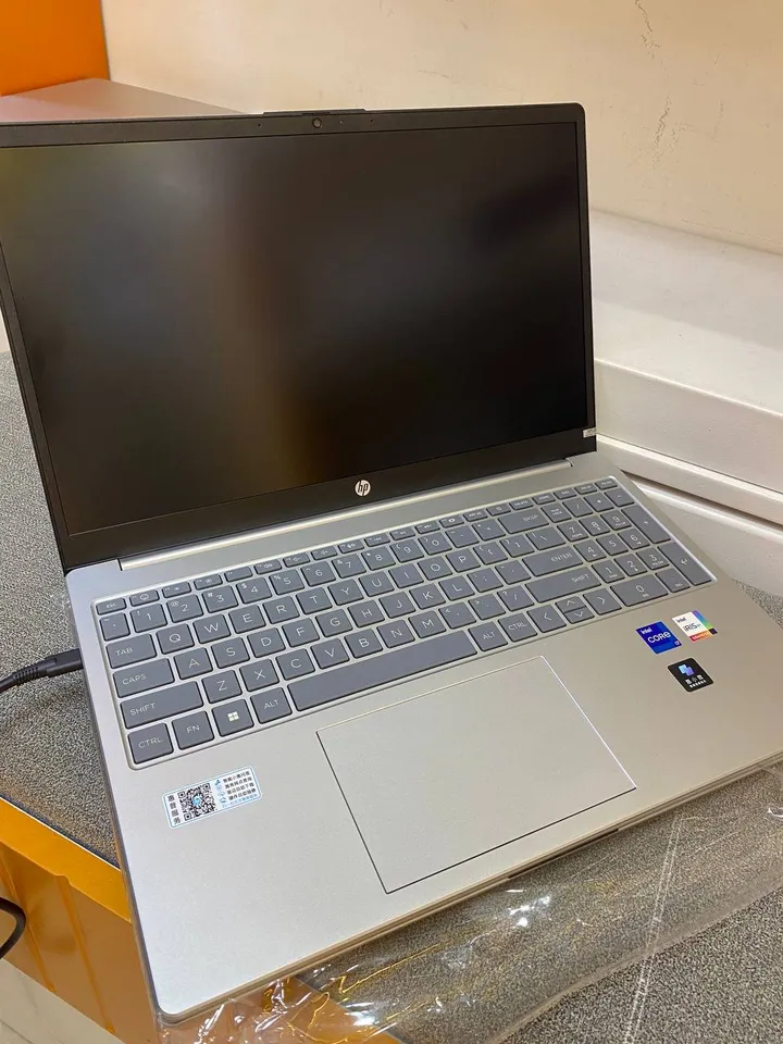 HP Notebook 15 Core i7 12th Gen – photo 3