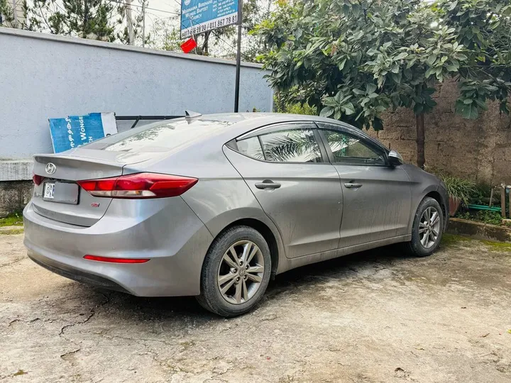 Hyundai Avante 2017 1.6L Automatic – photo 7
