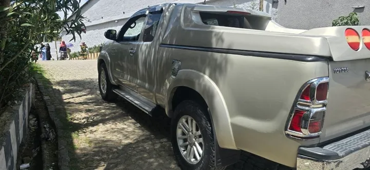 Toyota Hilux King Cab 2012 – photo 6
