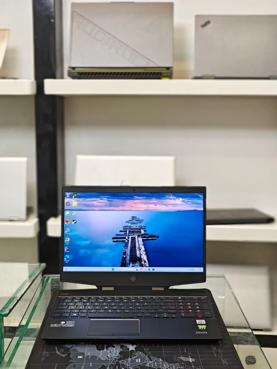 HP Omen 15 i7 RTX 2070 Gaming Laptop – photo 3