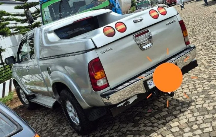 Toyota Hilux King Cab 2008 – photo 4