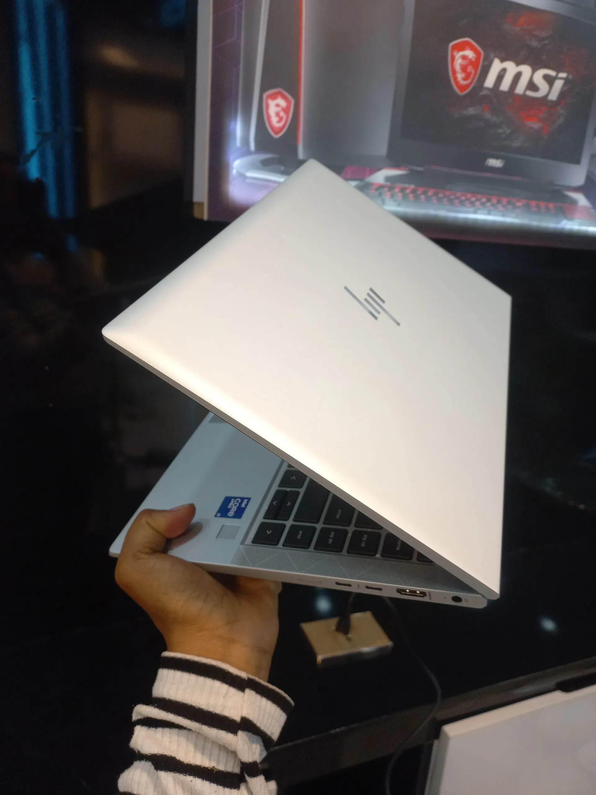 HP EliteBook 840 G8 i7 Laptop – photo 4