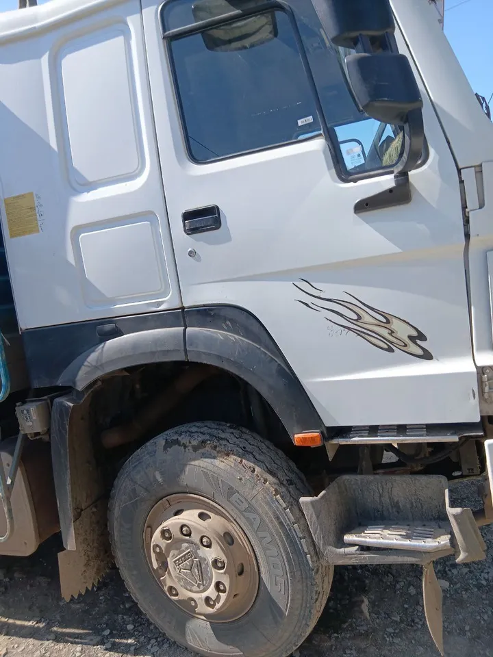 Sinotruk Casoni 2023 Truck – photo 4