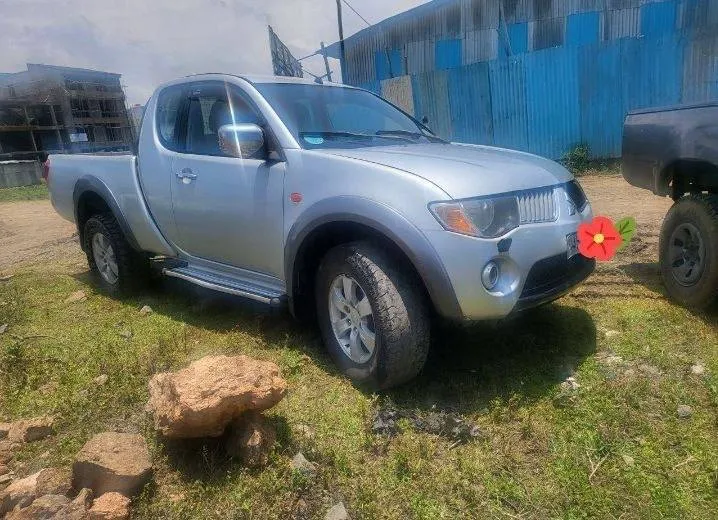 Mitsubishi L200 2007 Diesel Manual – photo 5