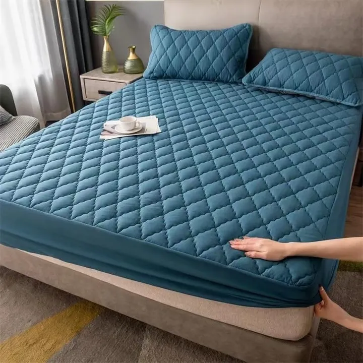 Waterproof Mattress Protector with Pillowcases – photo 3