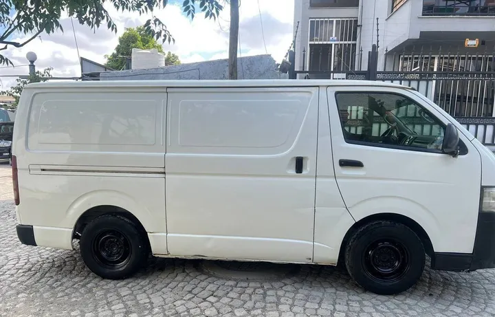 Toyota Hiace Abadula 2012 – photo 5