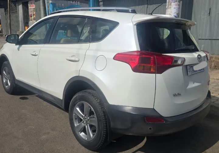 Toyota Rav4 2015 – photo 3