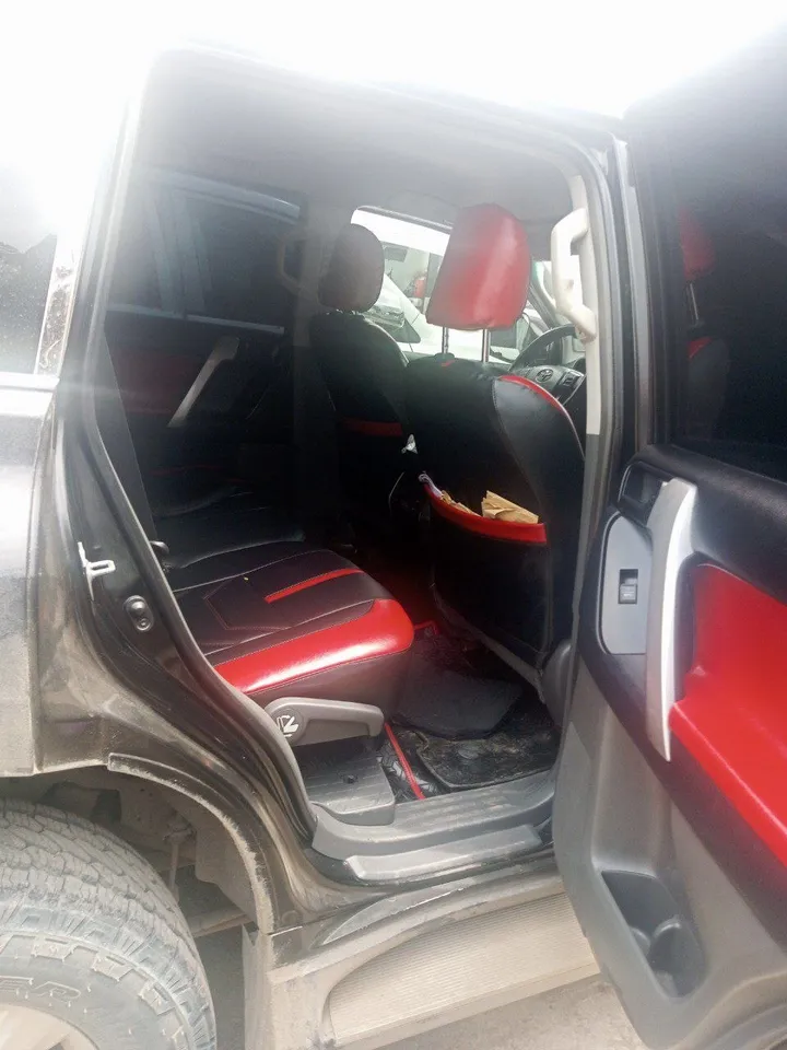 Toyota Prado 2012 Automatic – photo 3